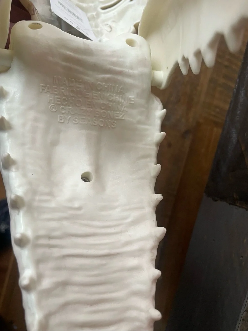Crazy bonez white reptile